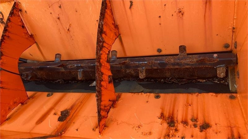 Westbjörn 1500S Hydraulisk  - Sypač písku/ Soli pro Komunální/ Speciální technika: obrázek 3 Westbjörn 1500S Hydraulisk  - Sypač písku/ Soli pro Komunální/ Speciální technika: obrázek 3