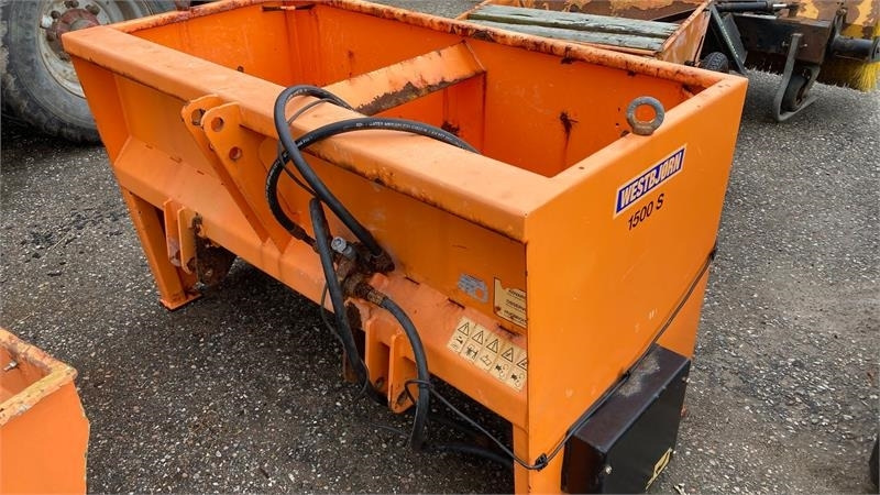 Westbjörn 1500S Hydraulisk  - Sypač písku/ Soli pro Komunální/ Speciální technika: obrázek 1 Westbjörn 1500S Hydraulisk  - Sypač písku/ Soli pro Komunální/ Speciální technika: obrázek 1