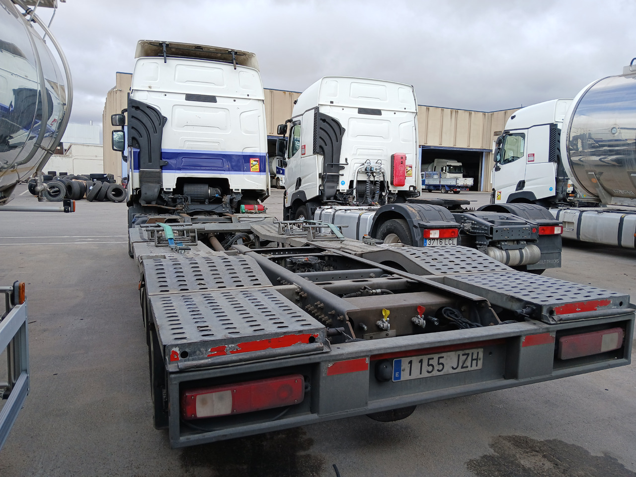 RENAULT T 520 - Podvozek s kabinou: obrázek 3 RENAULT T 520 - Podvozek s kabinou: obrázek 3