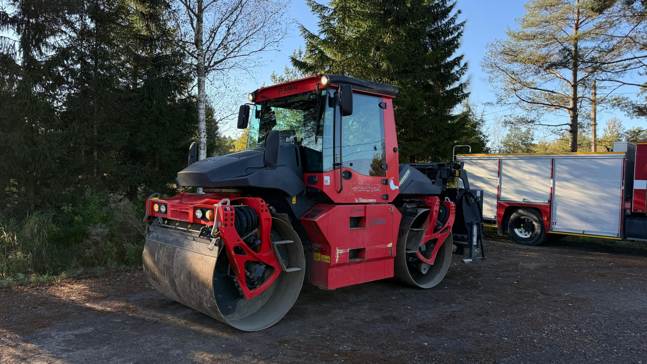 BOMAG BW 174 AP-41 AM - Silniční válec: obrázek 1 BOMAG BW 174 AP-41 AM - Silniční válec: obrázek 1