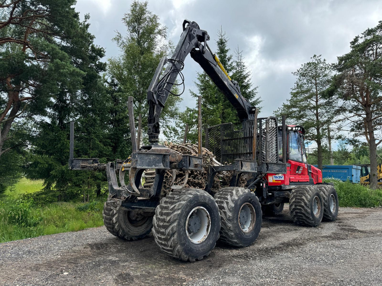 KOMATSU 895 - Vyvážecí souprava: obrázek 5 KOMATSU 895 - Vyvážecí souprava: obrázek 5