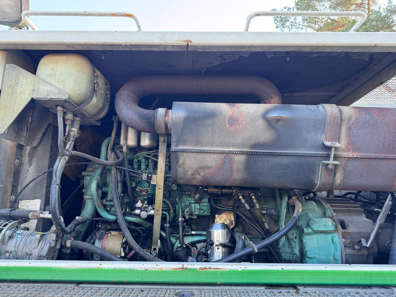Kolesové rýpadlo VOLVO EW200: obrázek 10