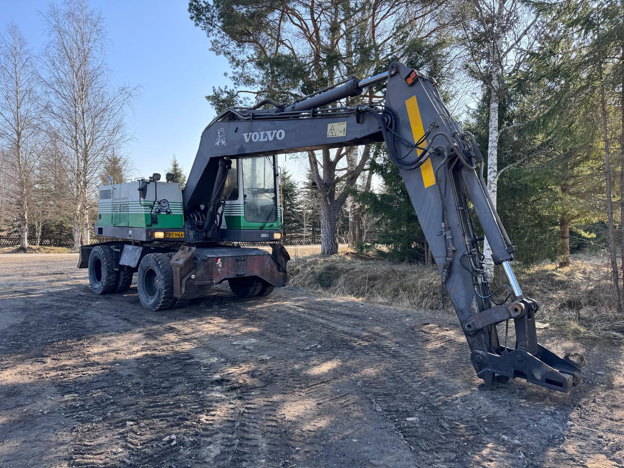 Kolesové rýpadlo VOLVO EW200: obrázek 6
