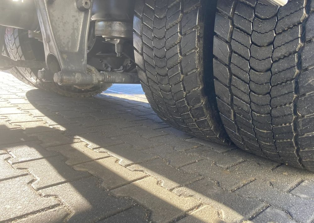 DAF Daf LF 18.280 chłodnia izoterma 22 palety - Chladírenský nákladní automobil: obrázek 4 DAF Daf LF 18.280 chłodnia izoterma 22 palety - Chladírenský nákladní automobil: obrázek 4