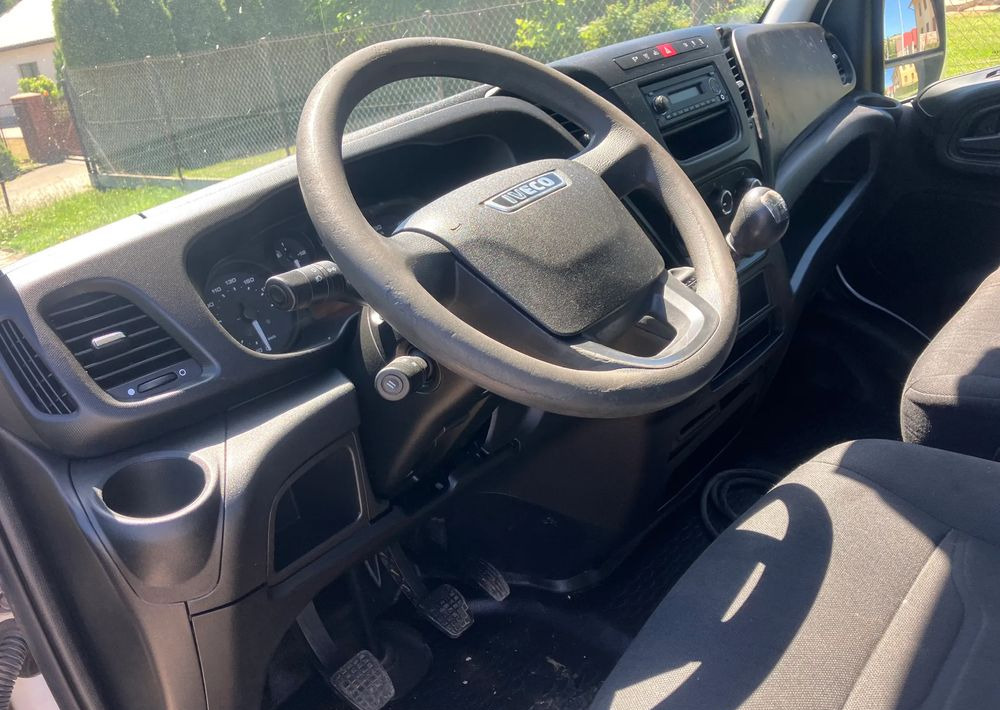 Podvozek s kabinou Iveco DAILY 35C13 ramo do zabudowy kiper wywrotka: obrázek 6