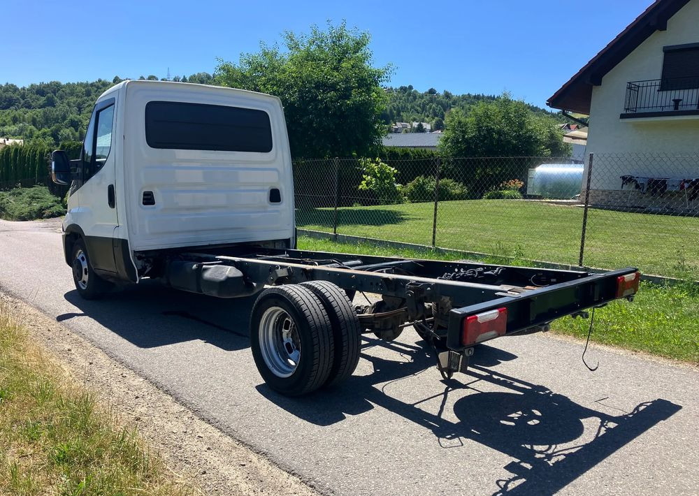 Iveco DAILY 35C13 ramo do zabudowy kiper wywrotka - Podvozek s kabinou: obrázek 4 Iveco DAILY 35C13 ramo do zabudowy kiper wywrotka - Podvozek s kabinou: obrázek 4