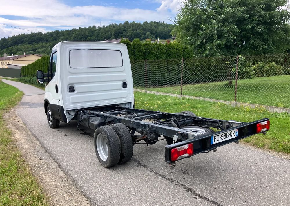 Iveco DAILY 35C14 ramo do zabudowy kiper wywrotka - Podvozek s kabinou: obrázek 4 Iveco DAILY 35C14 ramo do zabudowy kiper wywrotka - Podvozek s kabinou: obrázek 4