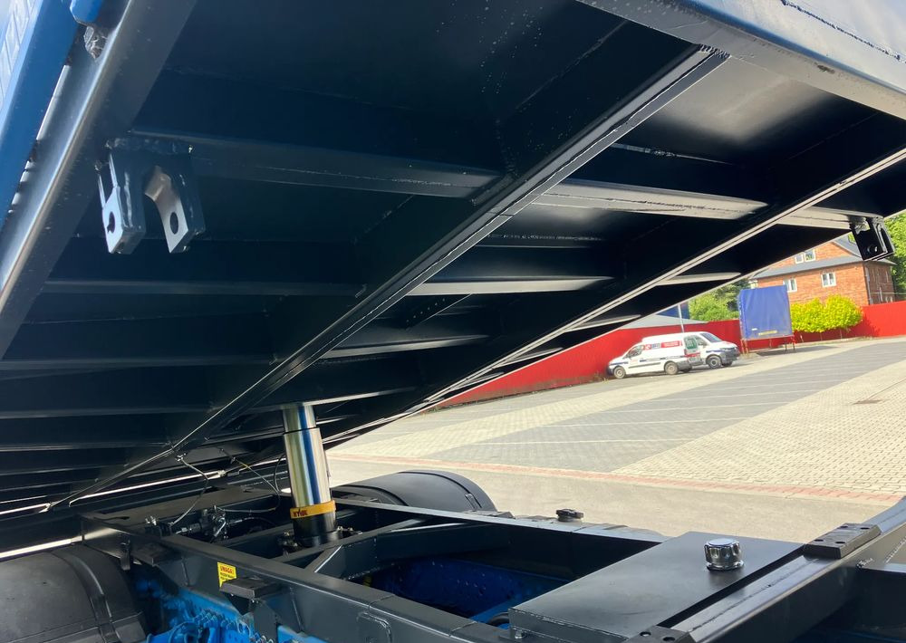 Mercedes-Benz ANTOS 1830 solidny kiper wywrotka blokada mostu - Sklápěč: obrázek 4 Mercedes-Benz ANTOS 1830 solidny kiper wywrotka blokada mostu - Sklápěč: obrázek 4