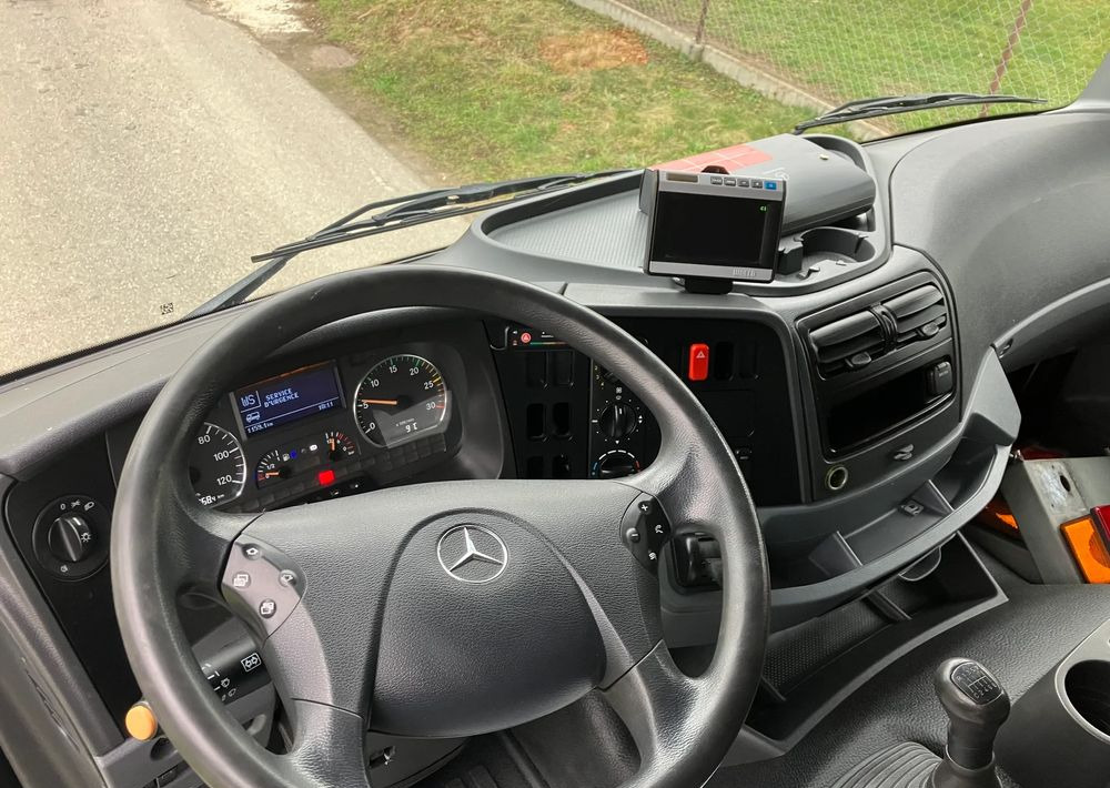 Mercedes-Benz Mercedes Axor 1829 Rama do zabudowy kiper beczka hakowiec laweta - Podvozek s kabinou: obrázek 5 Mercedes-Benz Mercedes Axor 1829 Rama do zabudowy kiper beczka hakowiec laweta - Podvozek s kabinou: obrázek 5