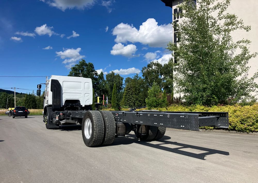 Renault RENAULT Gama D WIDE 19 euro 6 ramo do zabudowy tylko 50 tys km - Podvozek s kabinou: obrázek 3 Renault RENAULT Gama D WIDE 19 euro 6 ramo do zabudowy tylko 50 tys km - Podvozek s kabinou: obrázek 3