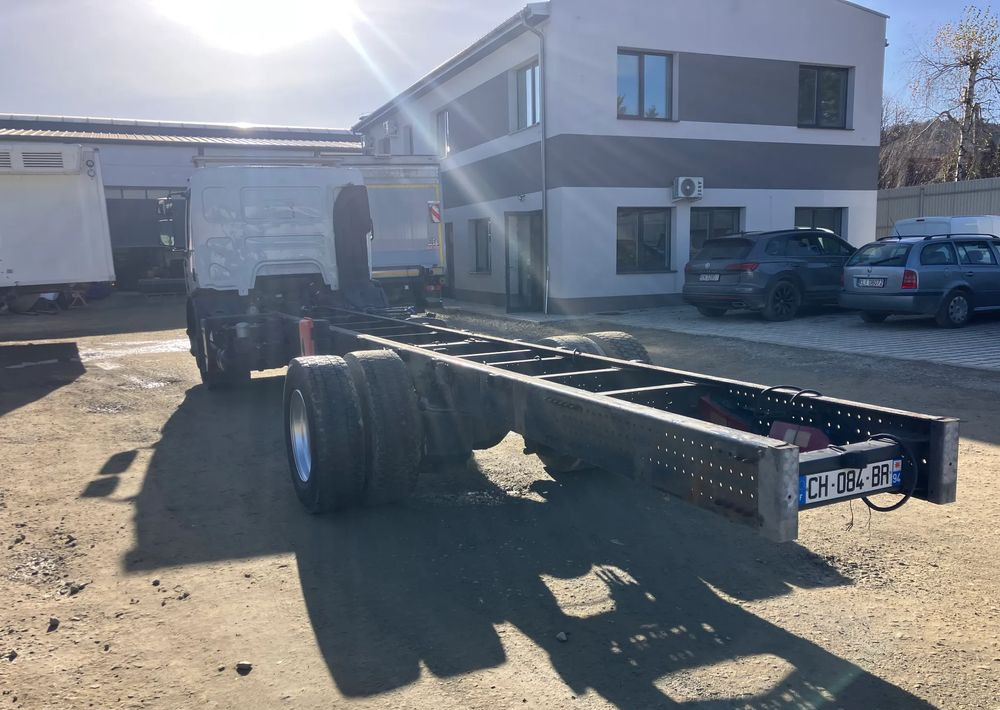 Renault RENAULT Premium 280 ramo do zabudowy - Podvozek s kabinou: obrázek 3 Renault RENAULT Premium 280 ramo do zabudowy - Podvozek s kabinou: obrázek 3