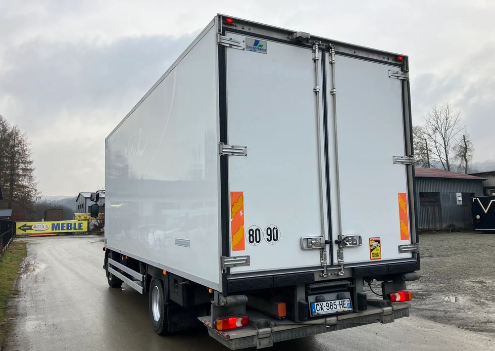 Renault Renault Midlum 220chłodnia izoterma - Chladírenský nákladní automobil: obrázek 4 Renault Renault Midlum 220chłodnia izoterma - Chladírenský nákladní automobil: obrázek 4