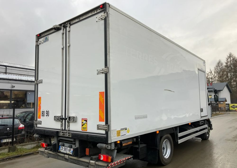 Renault Renault Midlum 220chłodnia izoterma - Chladírenský nákladní automobil: obrázek 3 Renault Renault Midlum 220chłodnia izoterma - Chladírenský nákladní automobil: obrázek 3