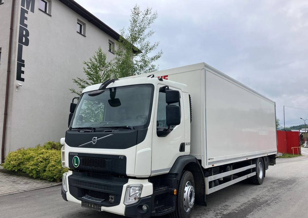 Volvo VOLVO FE 320 izoterma kontener - Chladírenský nákladní automobil: obrázek 1 Volvo VOLVO FE 320 izoterma kontener - Chladírenský nákladní automobil: obrázek 1