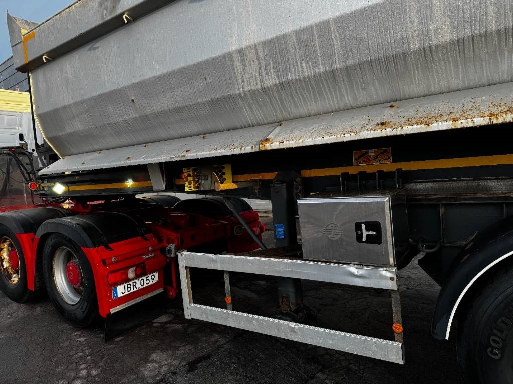 Istrail TIPPVAGN SEMITRAILER - Sklápěcí návěs: obrázek 4 Istrail TIPPVAGN SEMITRAILER - Sklápěcí návěs: obrázek 4