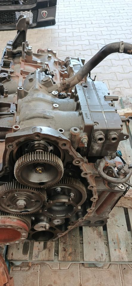 DAF XF 106 EURO 6 MX13 KOMPRESORA SPRĘŻARKA POWIETRZA 2042155 - Motor pro Nákladní auto: obrázek 2 DAF XF 106 EURO 6 MX13 KOMPRESORA SPRĘŻARKA POWIETRZA 2042155 - Motor pro Nákladní auto: obrázek 2