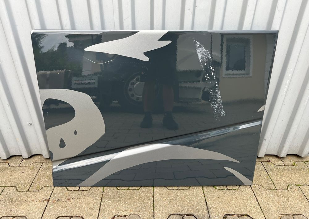 Drzwiczki schowka Volvo FH 4 FH5 euro 6 klapa drzwi - Dveře a díly pro Nákladní auto: obrázek 1 Drzwiczki schowka Volvo FH 4 FH5 euro 6 klapa drzwi - Dveře a díly pro Nákladní auto: obrázek 1