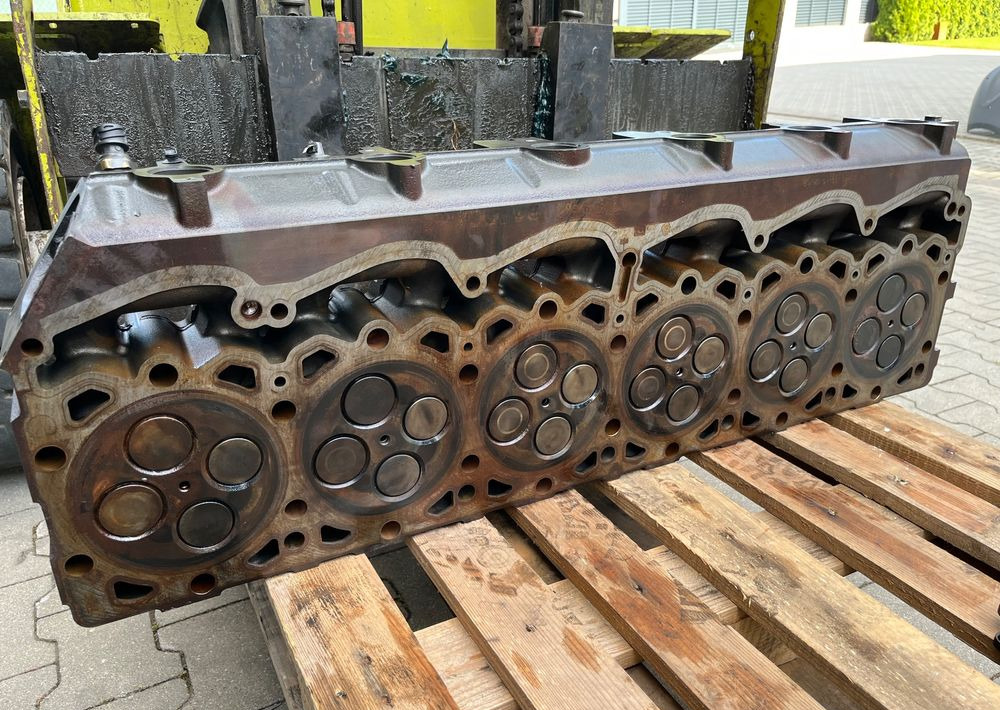 Głowica silnika DAF XF 106 euro 6 polift MX-13 - Motor pro Nákladní auto: obrázek 4 Głowica silnika DAF XF 106 euro 6 polift MX-13 - Motor pro Nákladní auto: obrázek 4
