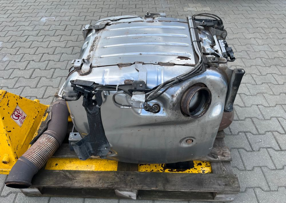 Katalizator Scania R S wydech DPF NGS NGR kompletny - Výfukový systém pro Nákladní auto: obrázek 3 Katalizator Scania R S wydech DPF NGS NGR kompletny - Výfukový systém pro Nákladní auto: obrázek 3