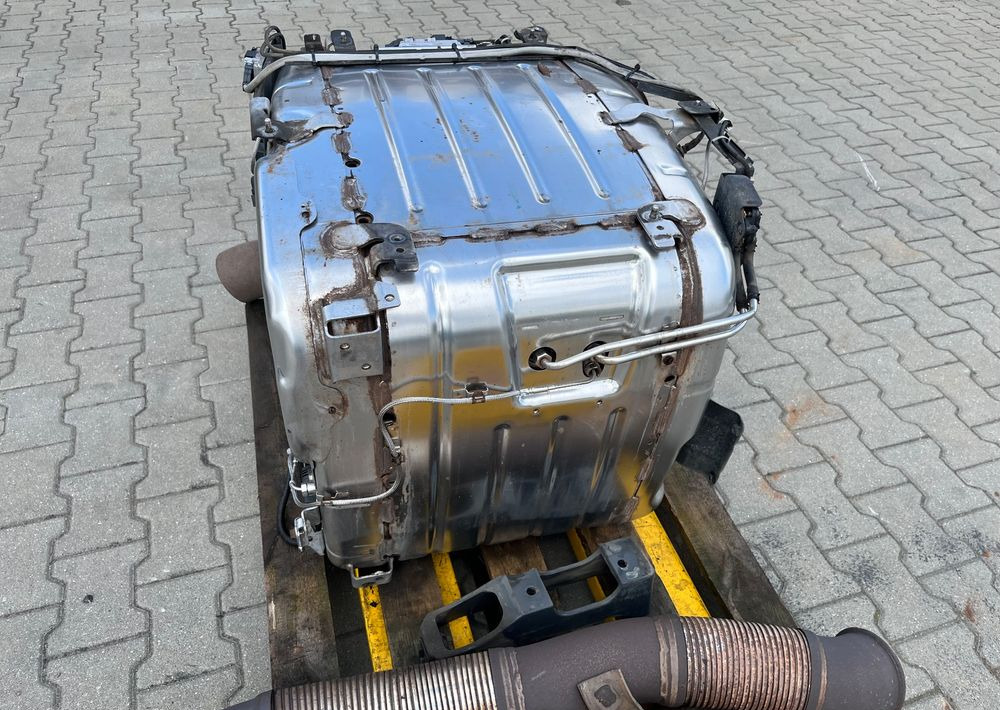 Katalizator Scania R S wydech DPF NGS NGR kompletny - Výfukový systém pro Nákladní auto: obrázek 2 Katalizator Scania R S wydech DPF NGS NGR kompletny - Výfukový systém pro Nákladní auto: obrázek 2