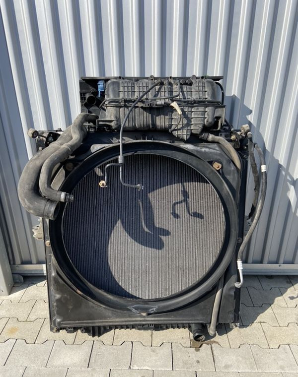 Komplet chłodnic MAN TGX euro 6 chłodnice 90 cm - Chladič pro Osobní auto: obrázek 1 Komplet chłodnic MAN TGX euro 6 chłodnice 90 cm - Chladič pro Osobní auto: obrázek 1