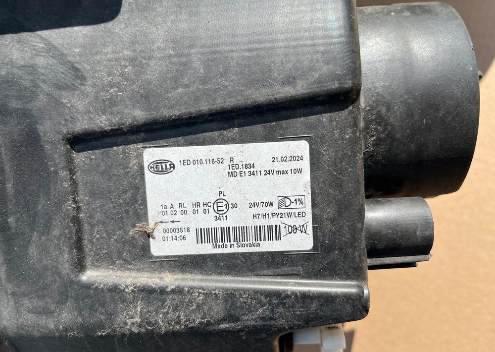 Lampa DAF XF 106 euro 6 reflektor H7 - Světlo/ Osvětlení pro Nákladní auto: obrázek 4 Lampa DAF XF 106 euro 6 reflektor H7 - Světlo/ Osvětlení pro Nákladní auto: obrázek 4