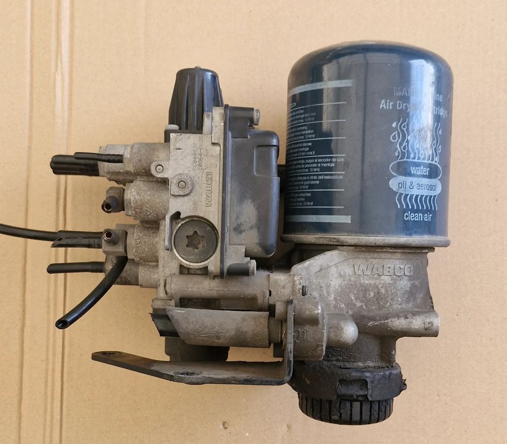 MAN TG3 TGX APS OSUSZACZ POWIETRZA 81.AC216-9110 - Kompresor pro Nákladní auto: obrázek 1 MAN TG3 TGX APS OSUSZACZ POWIETRZA 81.AC216-9110 - Kompresor pro Nákladní auto: obrázek 1