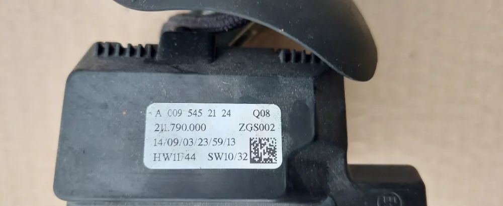 MERCEDES ACTROS MP4 MANETKA ZMIANY BIEGÓW - Řadící páka pro Nákladní auto: obrázek 2 MERCEDES ACTROS MP4 MANETKA ZMIANY BIEGÓW - Řadící páka pro Nákladní auto: obrázek 2