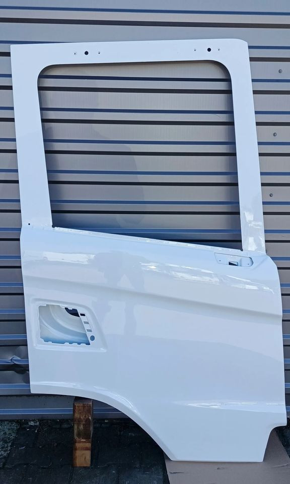 SCANIA G NGT DRZWI PRAWE - Dveře a díly pro Nákladní auto: obrázek 1 SCANIA G NGT DRZWI PRAWE - Dveře a díly pro Nákladní auto: obrázek 1