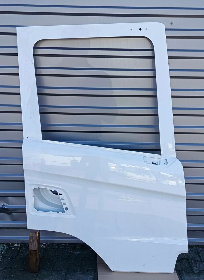 SCANIA P NGT DRZWI PRAWE - Dveře a díly pro Nákladní auto: obrázek 1 SCANIA P NGT DRZWI PRAWE - Dveře a díly pro Nákladní auto: obrázek 1