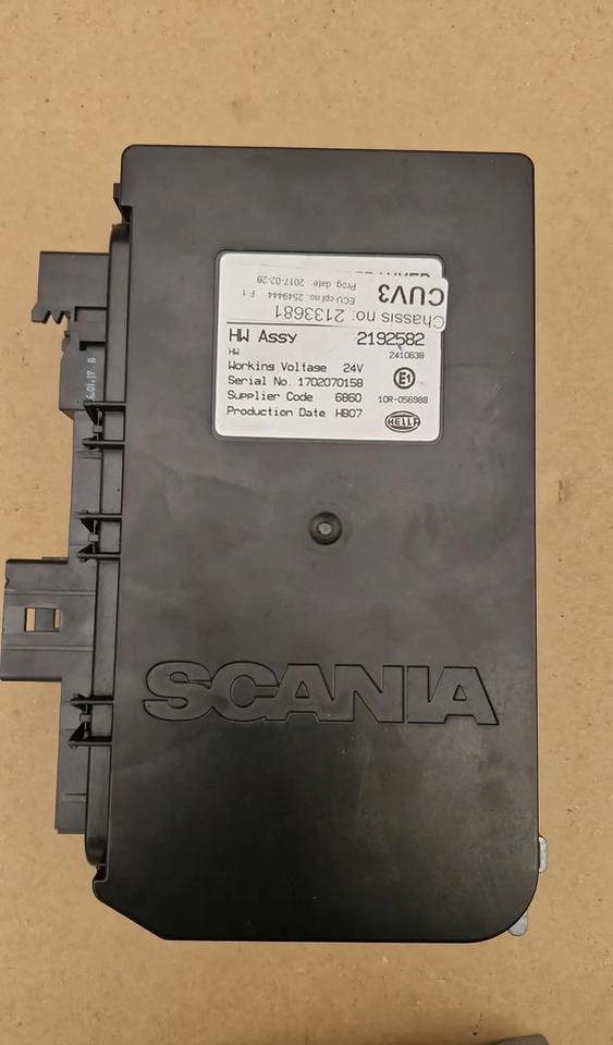 SCANIA R S STEROWNIK KOMPUTER ŚWIATEŁ CUV3 2632613 2192582 - Řídicí blok pro Nákladní auto: obrázek 1 SCANIA R S STEROWNIK KOMPUTER ŚWIATEŁ CUV3 2632613 2192582 - Řídicí blok pro Nákladní auto: obrázek 1