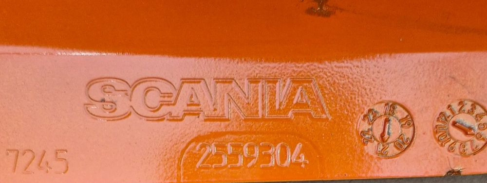 SCANIA R S STOPNICA OBUDOWA NAKŁADKA PRAWA 2559304WA - Karoserie a exteriér pro Nákladní auto: obrázek 2 SCANIA R S STOPNICA OBUDOWA NAKŁADKA PRAWA 2559304WA - Karoserie a exteriér pro Nákladní auto: obrázek 2