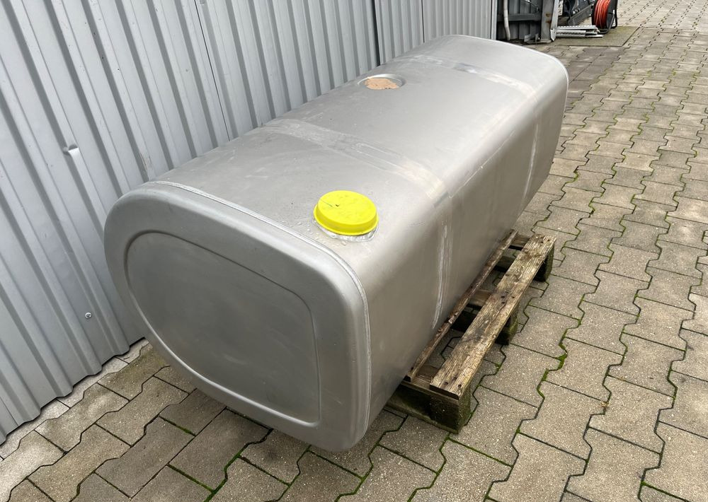 Zbiornik paliwa Volvo FH FM Renault 445 litrów bak low deck - Palivový systém pro Nákladní auto: obrázek 3 Zbiornik paliwa Volvo FH FM Renault 445 litrów bak low deck - Palivový systém pro Nákladní auto: obrázek 3