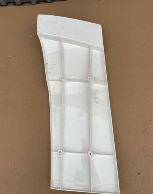 Spoiler MAN TGX XXL spojler owiewka zakabinowa - Aerodynamika/ Spoilery pro Nákladní auto: obrázek 2 Spoiler MAN TGX XXL spojler owiewka zakabinowa - Aerodynamika/ Spoilery pro Nákladní auto: obrázek 2