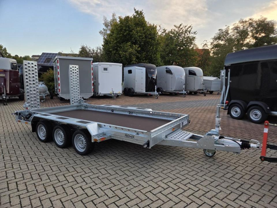 Böckmann BT-ST 4018/35 T PKW-Anhänger Maschinentransporter - Přepravník stavebních strojů: obrázek 4 Böckmann BT-ST 4018/35 T PKW-Anhänger Maschinentransporter - Přepravník stavebních strojů: obrázek 4