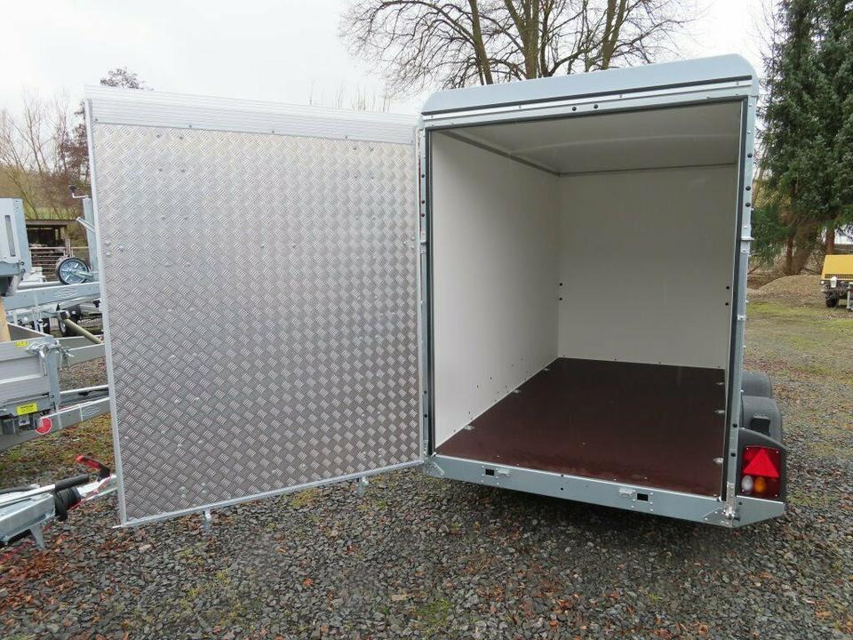 Böckmann KT 3015 PKW Anhänger - Koffer Flügeltür / Auffahrrampe - Skříňový přívěs: obrázek 2 Böckmann KT 3015 PKW Anhänger - Koffer Flügeltür / Auffahrrampe - Skříňový přívěs: obrázek 2