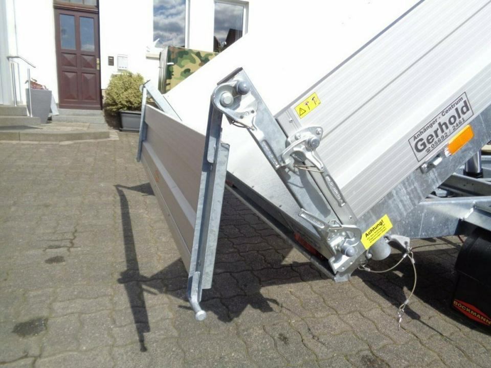 Sklápěcí přívěs Böckmann PKW-Anhänger Elektro-Dreiseitenkipper, 3,0 to: obrázek 12