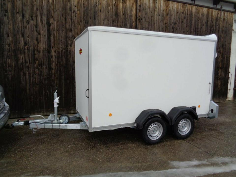 Böckmann PKW-Anhänger, KT3015/20 M-F, Koffer, 2,0 to. - Skříňový přívěs: obrázek 1 Böckmann PKW-Anhänger, KT3015/20 M-F, Koffer, 2,0 to. - Skříňový přívěs: obrázek 1