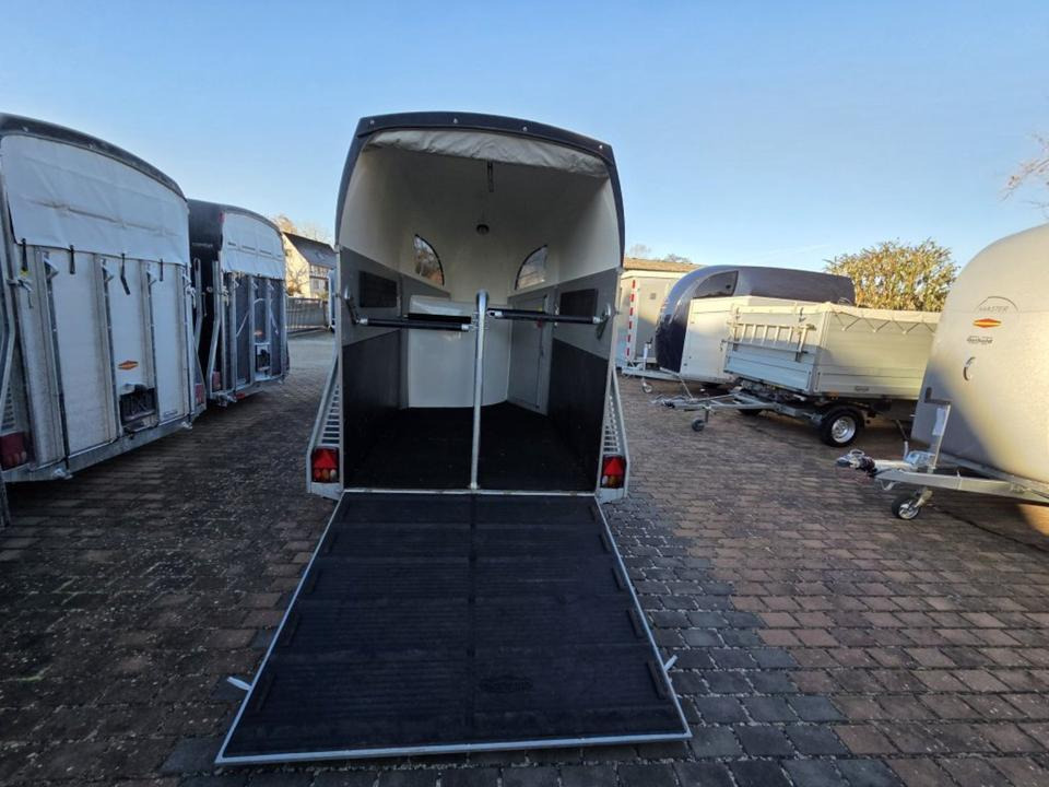 Přepravník na koně Böckmann, Pferdeanhänger, Champion R, top, SaKa. 100 km/h: obrázek 6 Přepravník na koně Böckmann, Pferdeanhänger, Champion R, top, SaKa. 100 km/h: obrázek 6