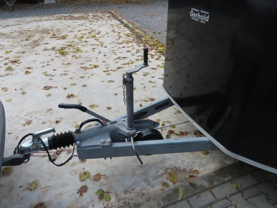 Cheval,  Pferdeanhänger, Maxi 4,Schrägsteher, Tür/Rampe, 100 km/h - Přepravník na koně: obrázek 5 Cheval,  Pferdeanhänger, Maxi 4,Schrägsteher, Tür/Rampe, 100 km/h - Přepravník na koně: obrázek 5