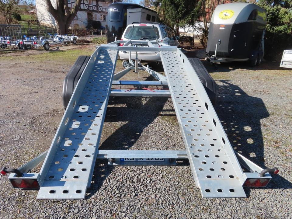 Inventurverkauf Böckmann, Autotransport, Kippbar, PKW Anhänger - Přívěs na přepravu automobilů: obrázek 2 Inventurverkauf Böckmann, Autotransport, Kippbar, PKW Anhänger - Přívěs na přepravu automobilů: obrázek 2
