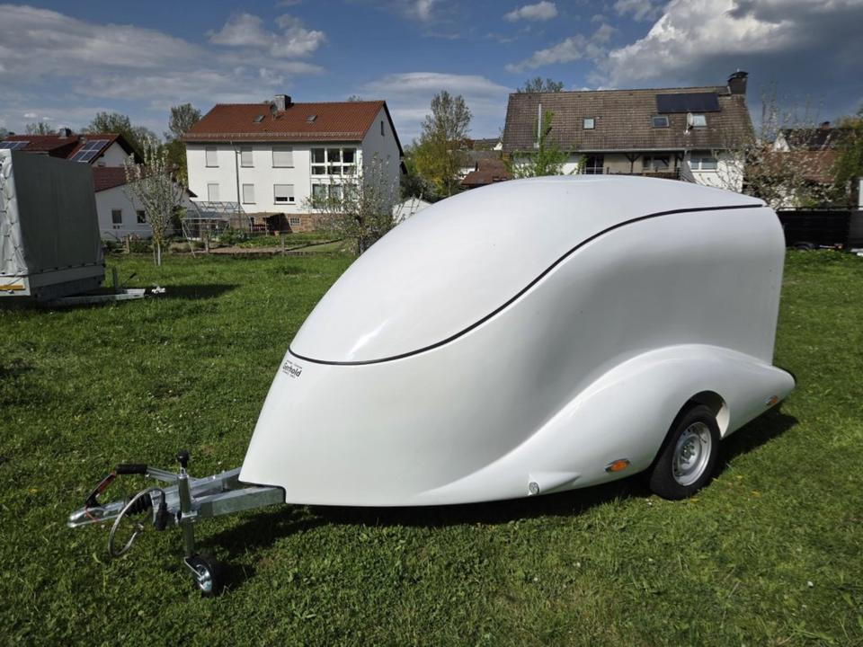 PKW Anhänger Motorrad Geschlossen Kofferanhänger 1000kg 100km/h - Přepravník motocyklů: obrázek 3 PKW Anhänger Motorrad Geschlossen Kofferanhänger 1000kg 100km/h - Přepravník motocyklů: obrázek 3