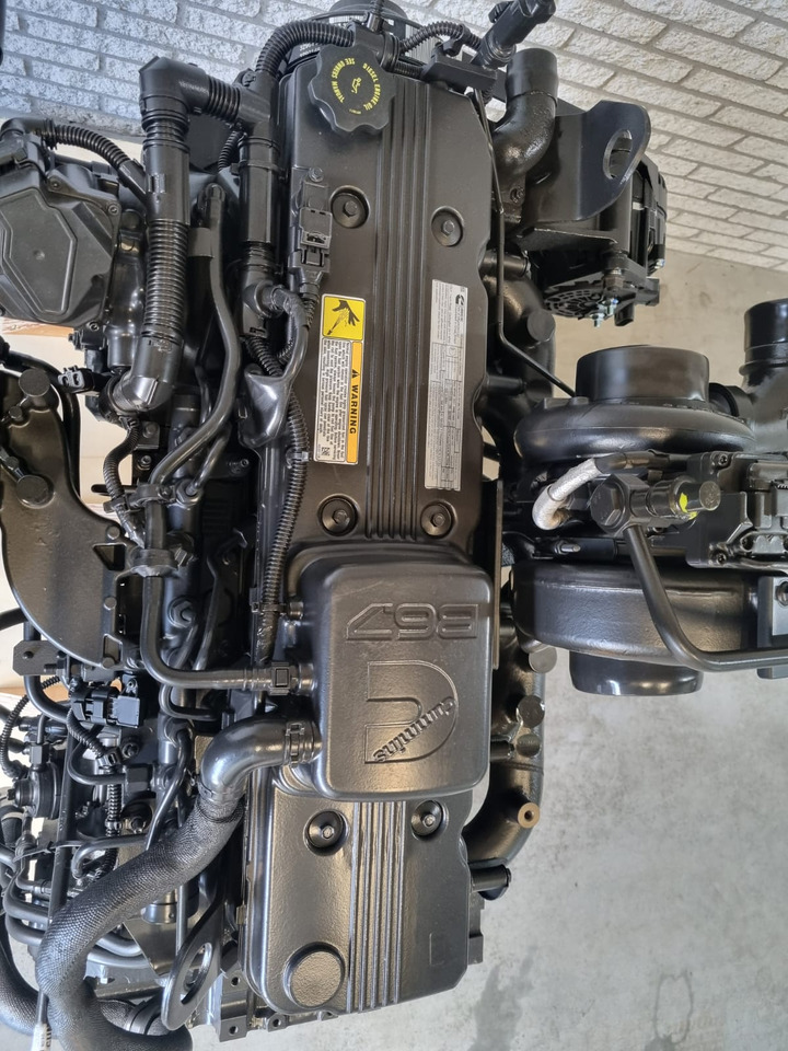 Cummins B6.7 stage 5 CM2350 CPL4834 - Motor pro Překládkové rypadlo: obrázek 4 Cummins B6.7 stage 5 CM2350 CPL4834 - Motor pro Překládkové rypadlo: obrázek 4