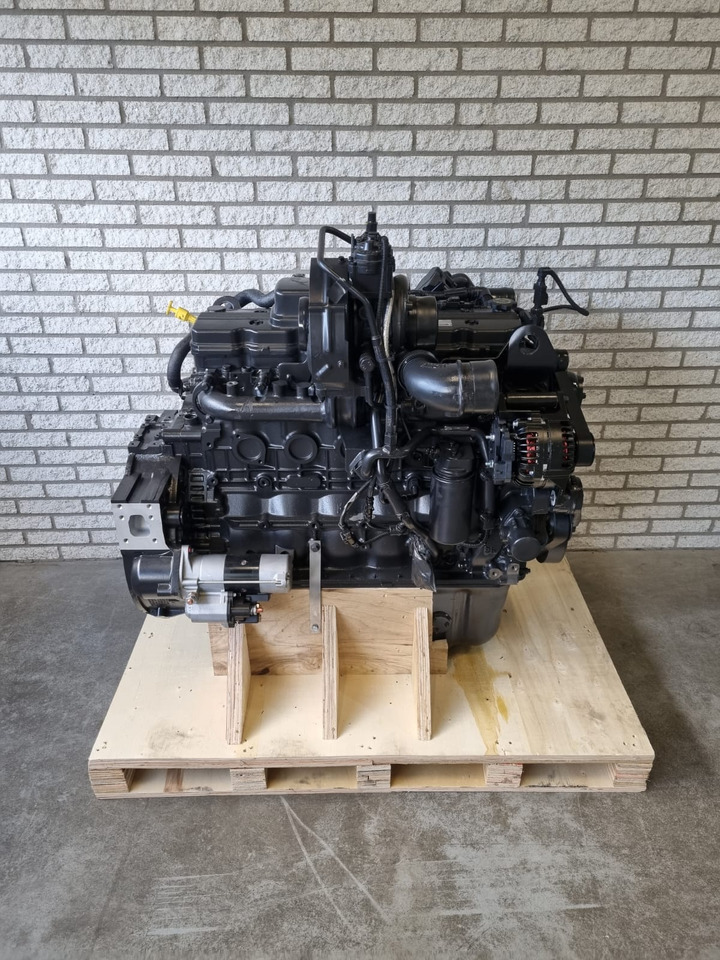 Cummins B6.7 stage 5 CM2350 CPL4834 - Motor pro Překládkové rypadlo: obrázek 2 Cummins B6.7 stage 5 CM2350 CPL4834 - Motor pro Překládkové rypadlo: obrázek 2