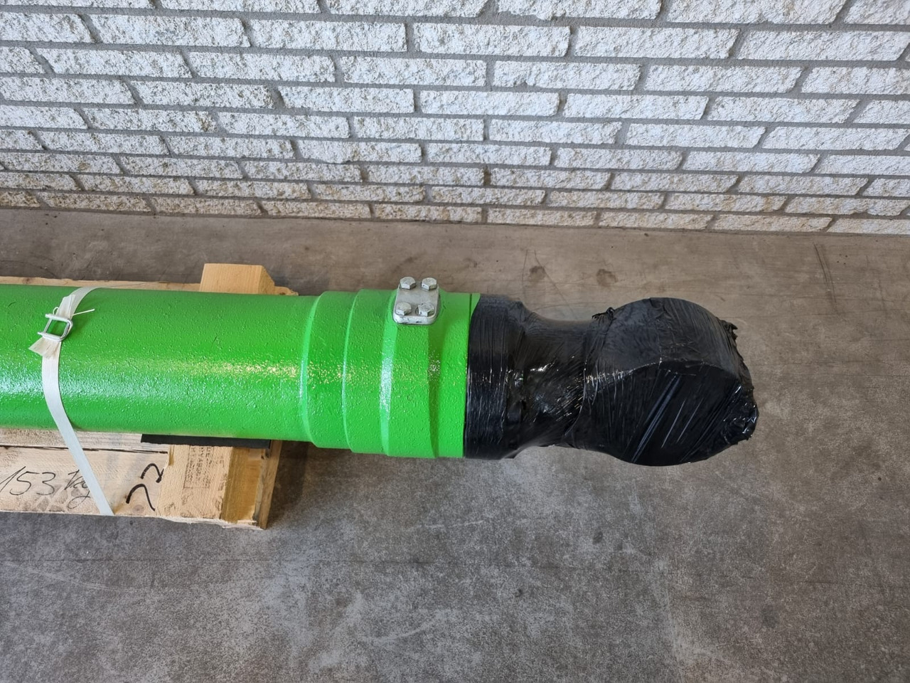 Sennebogen 870 Stick + boom Cylinder + 835 C boom + stick cylinder - Hydraulický válec pro Překládkové rypadlo: obrázek 4 Sennebogen 870 Stick + boom Cylinder + 835 C boom + stick cylinder - Hydraulický válec pro Překládkové rypadlo: obrázek 4