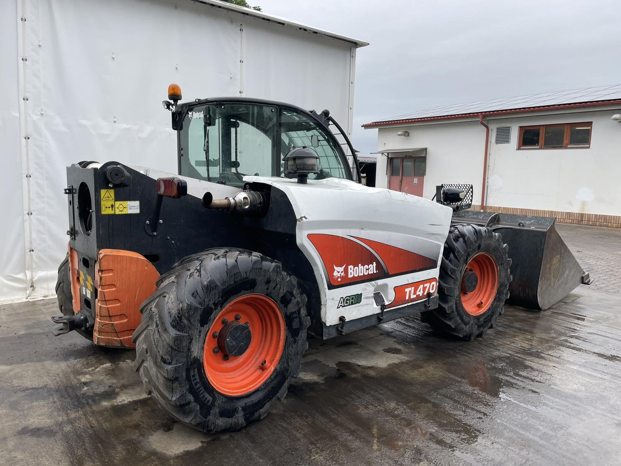 Bobcat TL470XHF - Teleskopický manipulátor: obrázek 1 Bobcat TL470XHF - Teleskopický manipulátor: obrázek 1