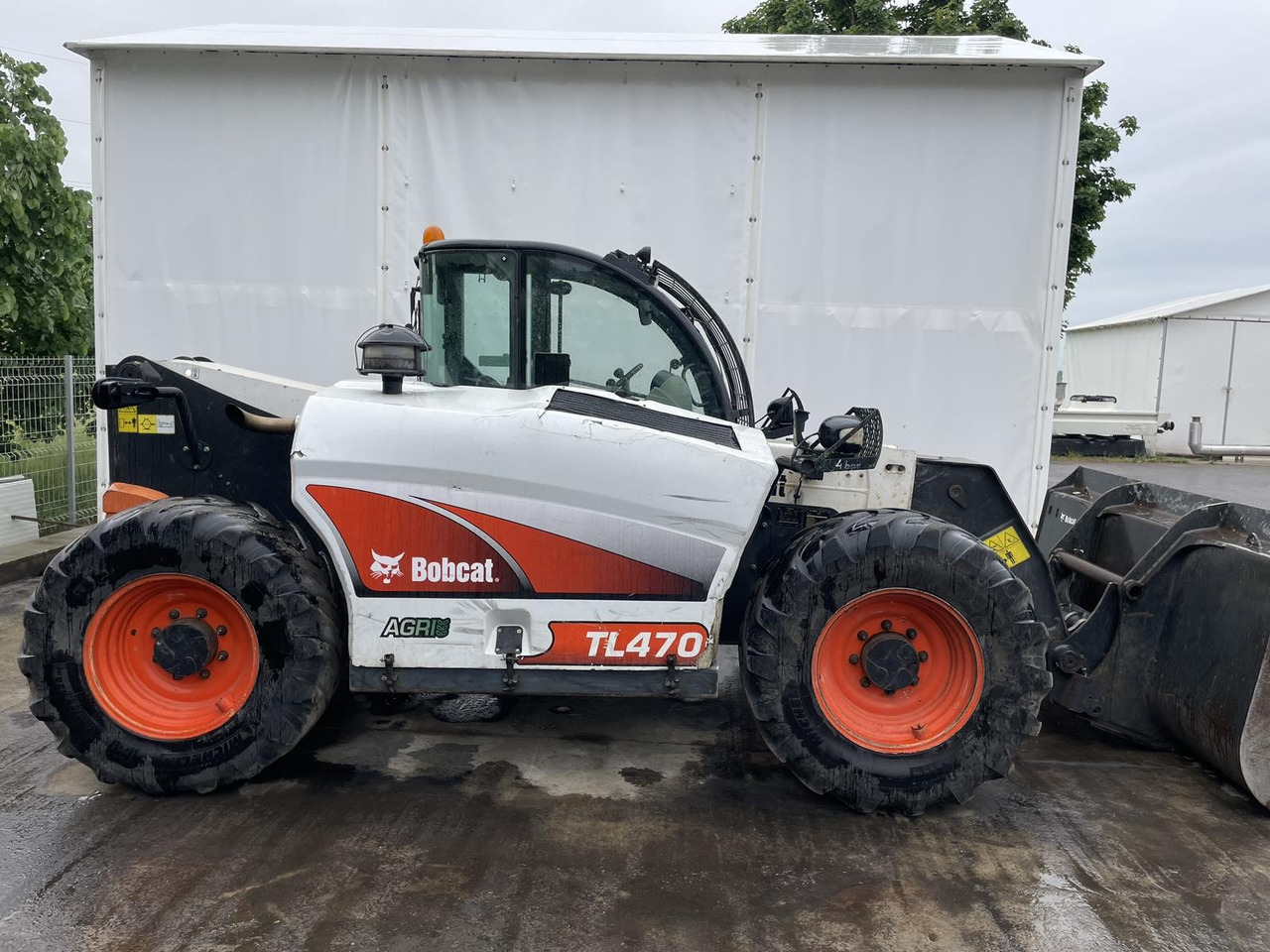 Bobcat TL470XHF - Teleskopický manipulátor: obrázek 4 Bobcat TL470XHF - Teleskopický manipulátor: obrázek 4