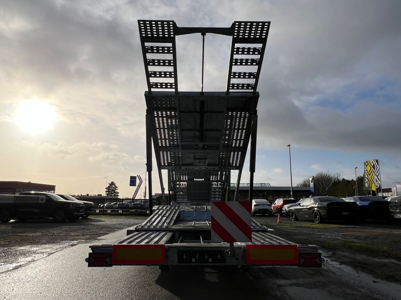KALEPAR KLP228V6 6er-Autotransporter VDI2700 - Návěs na přepravu automobilů: obrázek 5 KALEPAR KLP228V6 6er-Autotransporter VDI2700 - Návěs na přepravu automobilů: obrázek 5