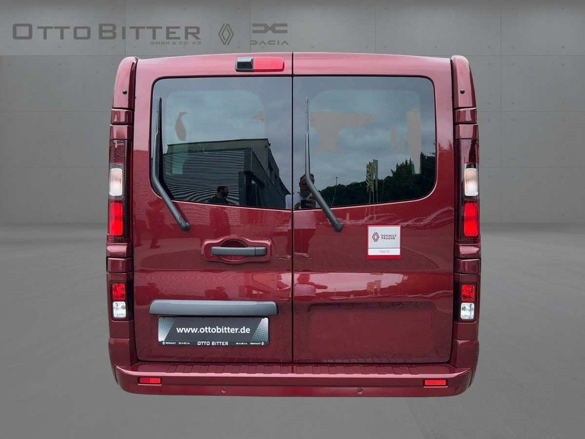 Renault Trafic Grand RED EDITION L2H1 dCi150 9-AUTOMATIK - Mikrobus: obrázek 3 Renault Trafic Grand RED EDITION L2H1 dCi150 9-AUTOMATIK - Mikrobus: obrázek 3