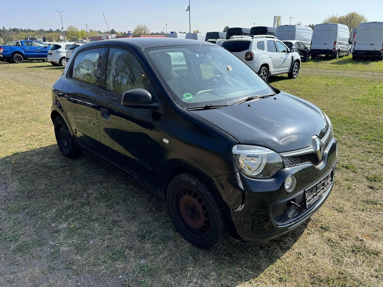 Renault Twingo Life SCe70 KLIMA - Osobní auto: obrázek 3 Renault Twingo Life SCe70 KLIMA - Osobní auto: obrázek 3